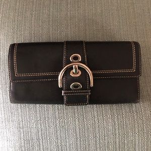 Coach Wallet 100% Authentic